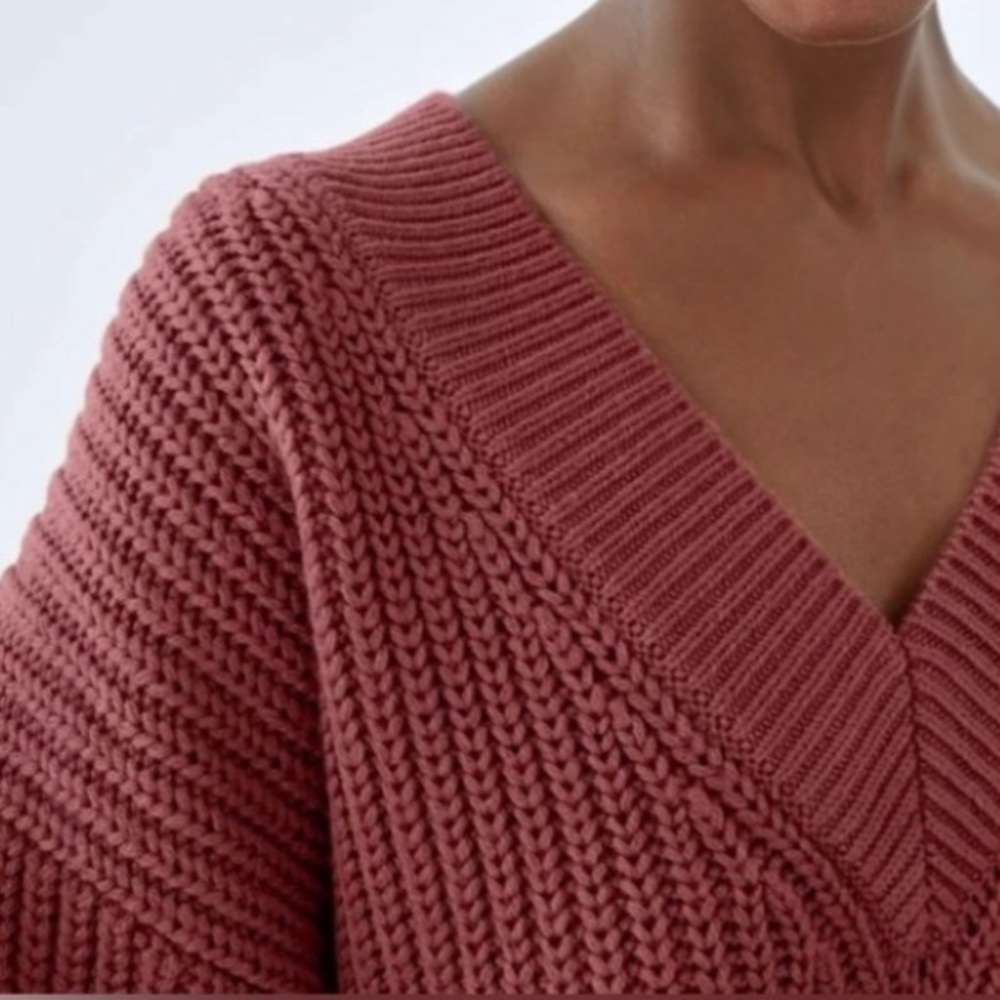 Aritzia Wilfred Belize Merino Wool V-Neck Knit Cozy Cotagecore Sweater Size 3 - Picture 6 of 9